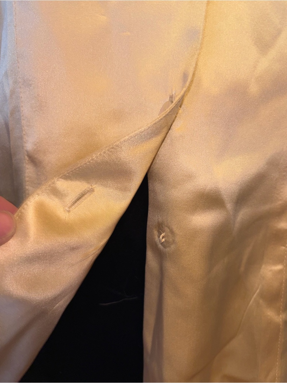 Vintage %100 silk Liz Claiborne button up blouse - Picture 9 of 9